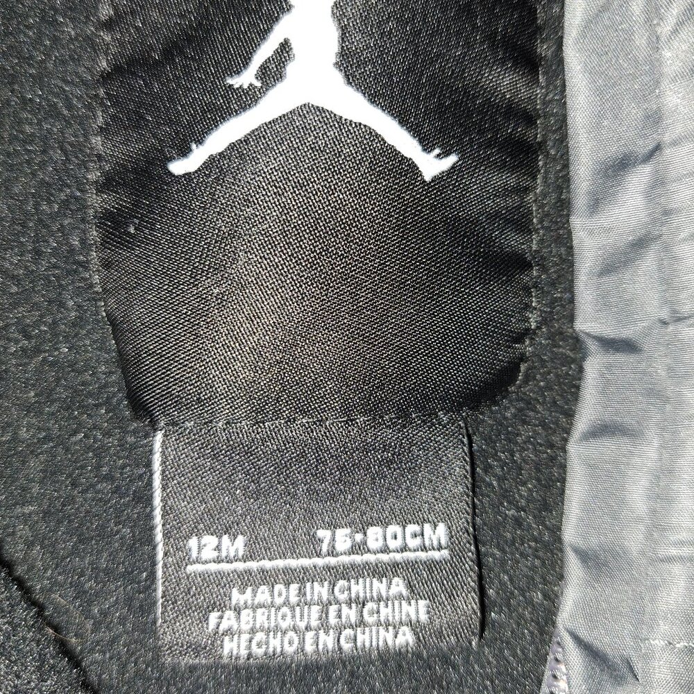 AIR JORDAN Jumpman Toddler Quilt Puffy Hoodie Zipper Coat Gray Sz 12 Months - Picture 4 of 8
